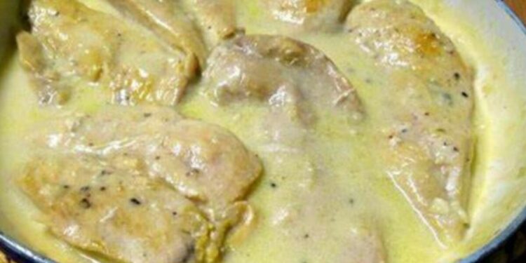 Creamy Chicken In The Pan