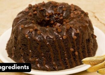 Banana and Cocoa Cake with 3 Simple Ingredients