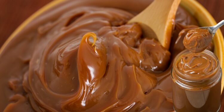 Creamy Dulce de Leche with 2 Ingredients, Simple and Quick