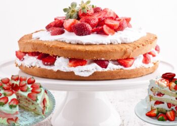 Strawberry Filling for Cakes, Pies and Desserts, Super Creamy