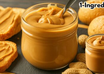 Easy 1-Ingredient Homemade Peanut Butter