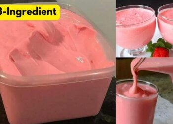 Super Creamy 3-Ingredient Homemade Strawberry Yogurt