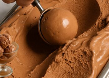 Homemade Chocolate Ice Cream Without Condensed Milk With 3 Ingredients