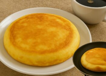 Easy and Quick Skillet Snack with Cheese, in 15 minutes