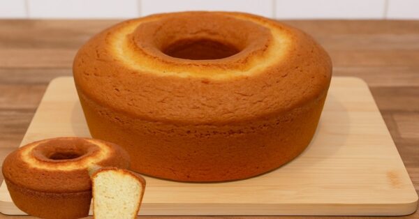 Easy & Quick No-Blender Cake – Perfect for Breakfast or Afternoon Coffee