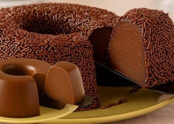 No-bake Chocolate Pudding, an Easy and Creamy Dessert