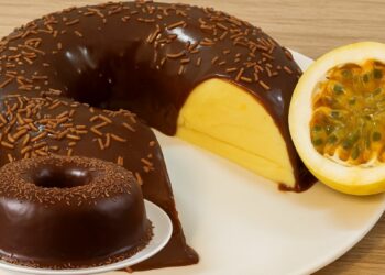 Passion Fruit Dessert with Crunchy Chocolate Ganache – Quick and Easy