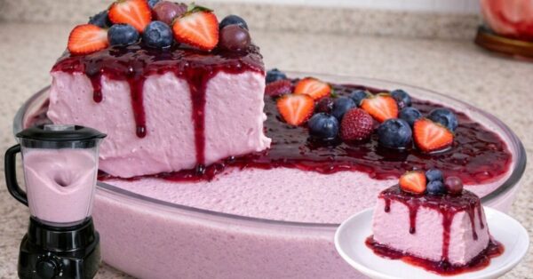 Blender Grape Cream Dessert